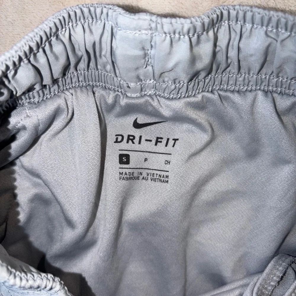 Nike Dri-FIT Tempo Running Shorts Bundle Grey Black 831558-012 Womens Small